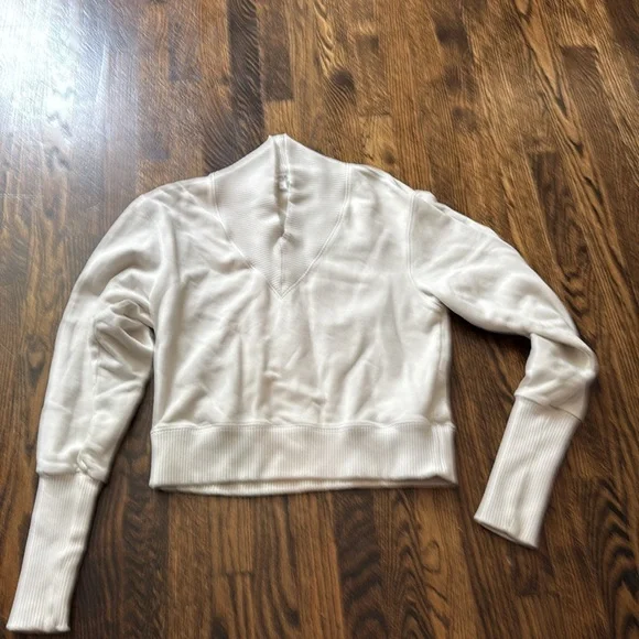 Agolde Off-White V-Neck Pullover Sweatshirt - Picture 3 of 5